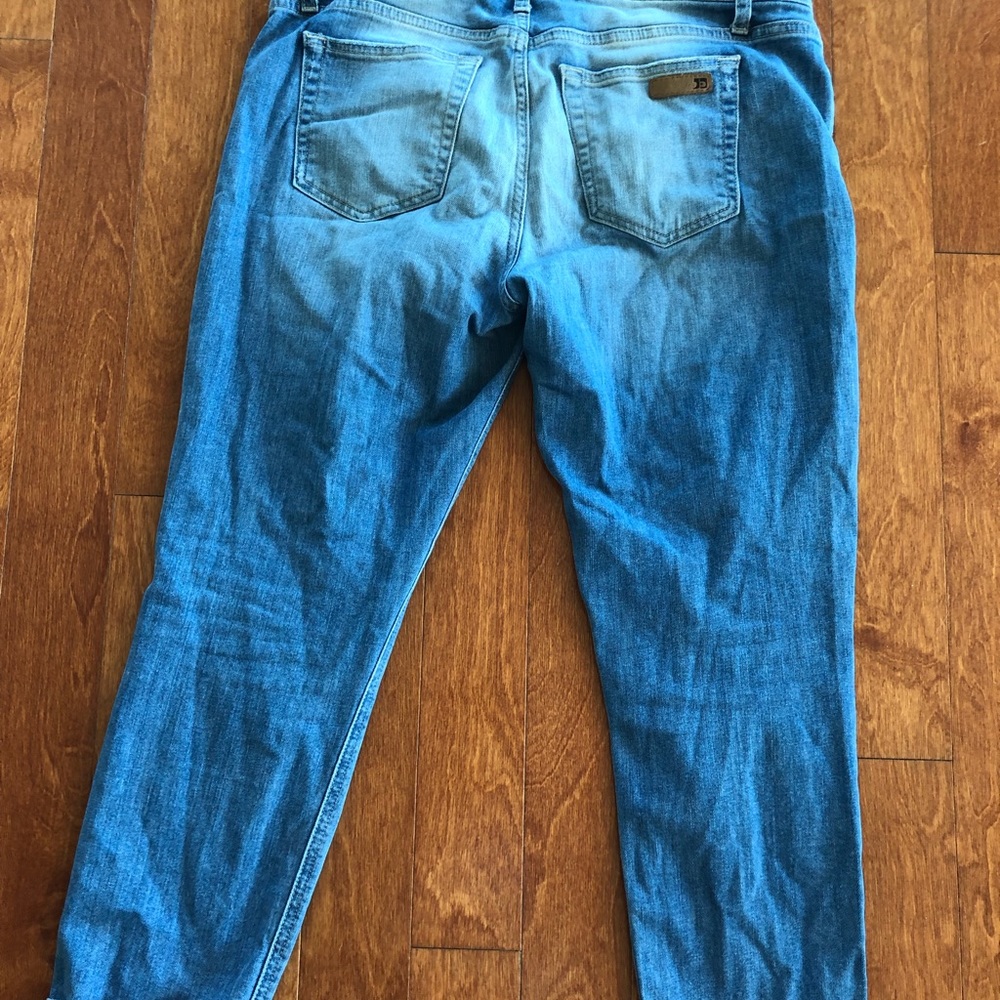 Joe’s cropped distressed jeans
